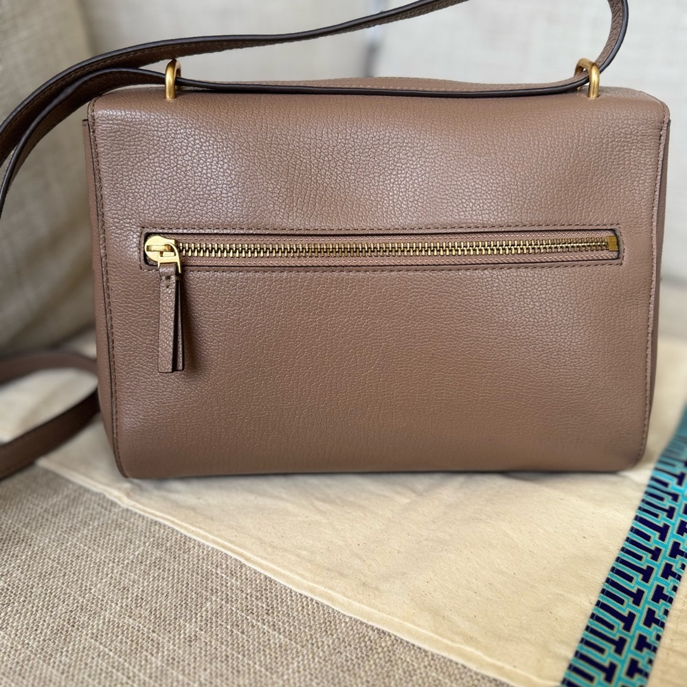 Tory Burch Juliette crossbody bag medium size - Picture 6 of 17